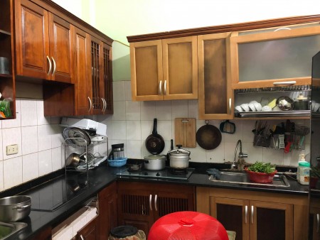 Bán nhà phố Hồ Tùng Mậu 2 tỷ 500 đúc 5 tầng diện tích 36m2, ngõ rộng đẹp thoáng 0985844156
