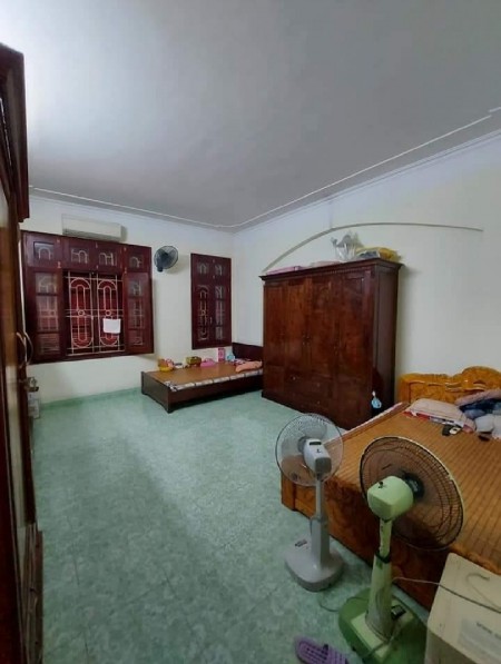 Bán nhà liền kề khu Văn Quán, diện tích 86m2, 5 tầng, gara,Vỉa hè rộng, Đầy đủ mọi thứ, giá 10,6 tỷ
