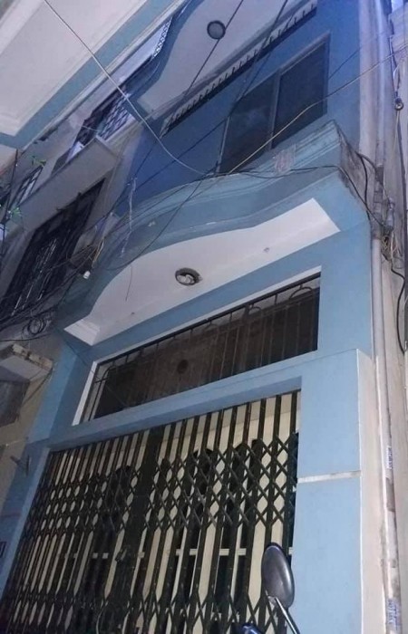 Bán nhà Hoàng Văn Thái, Quận Thanh Xuân diện tích 36m2, 3 tầng đúc, phân lô, giá chỉ 3,7 tỷ