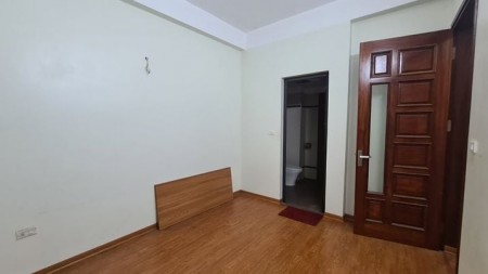 Bán nhà khu đô thị Văn Phú Hà Đông, View vườn hoa, diện tích sử dụng 99m2, giá bán 9 tỷ