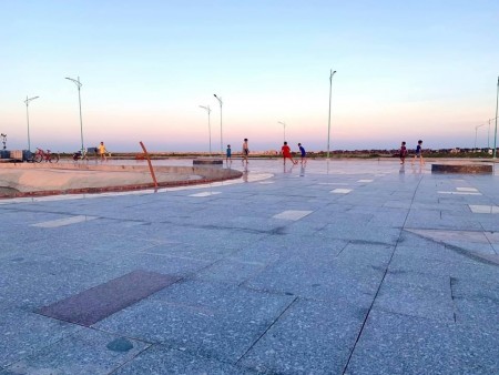 Đi đến slide 2