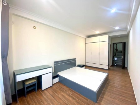 Bán nhà Từ Liêm, dt 48m2, giá 3.2 tỉ, lô góc ngõ thông, ô tô kinh doanh tốt, lh 0986716289