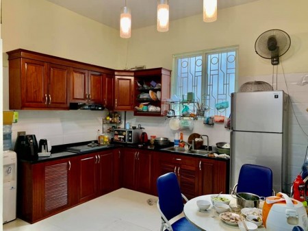 Nhà Siêu Đẹp 46m2, 4 tầng, mặt tiền 4m giá 3.3 tỷ – phố Tô Vĩnh Diện, Thanh Xuân