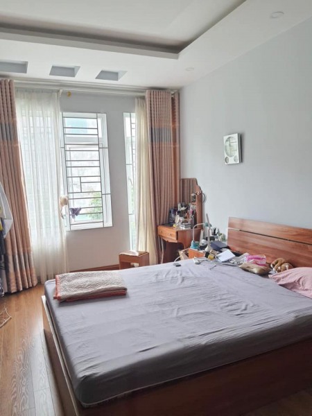 Đi đến slide 4