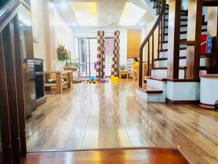 An sinh cực đỉnh Hồ Tùng Mậu bán nhà nguyên căn diện tích sử dụng 46m2 giá nhỉnh 2 tỷ