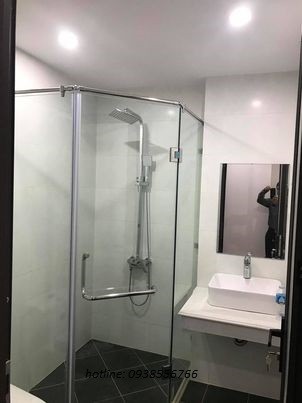 Bán nhà Nguyễn Văn Cừ Long Biên giá rẻ, giấy tờ sổ đỏ sẵn sàng giao dịch, lh 0938556766