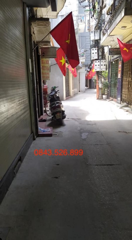 Bán nhà phố Trương Định ngõ thông kinh doanh 2 mặt ngõ giá chỉ hơn 60 triệu/m2, sổ sẵn