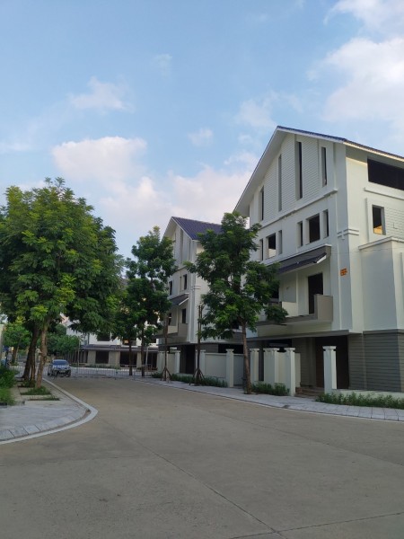 Bán nhà Hà Đông, ô tô đỗ, kinh doanh, diện tích sử dụng 99.9m, giá hơn 9 tỷ, sổ sẵn