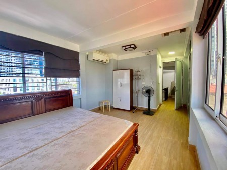 Sốc nhà Lĩnh Nam cách 50m oto, diện tích sử dụng 49m2, đúc 4 tầng, giá chào 2.6 tỷ