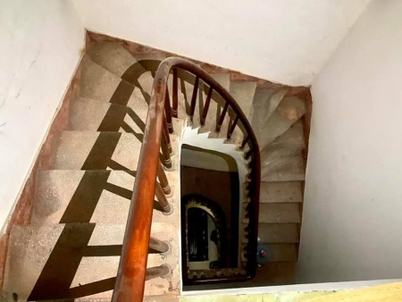 Bán nhà Ngọc Thuỵ, Quận Long Biên đúc kiên cố 3 tầng, dtsd 50m2, mặt tiền 4m, giá bán 2.8 tỷ