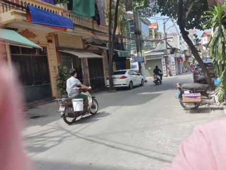 Bán gấp nhà Chiến Thắng Hà Đông Kinh doanh đỉnh ô tô tránh đỗ 100m mt 5m chỉ nhỉnh 8.6 tỷ