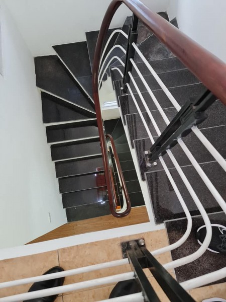 Bán nhà Hoàng Như Tiếp dtsd 55m2 ô tô lô góc ngõ thông giá bán nhanh 4.5 tỷ