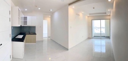 Chính chủ bán gấp căn hộ 2 PN Terra Royal Q3 72m2, giá 6,35 tỷ. Liên hệ PKD Chủ đầu tư 0902442018