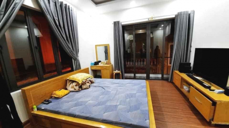Bán Nhà 3 Tầng Kim Giang diện tích sử dụng 40m2 giá 2.7 tỷ, sổ đỏ vuông đẹp