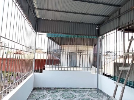 Bán nhà siêu phẩm Hai Bà Trưng, lô góc mới kính koong dt 31m2, 5 tầng, giá 3x tỷ, ở ngay