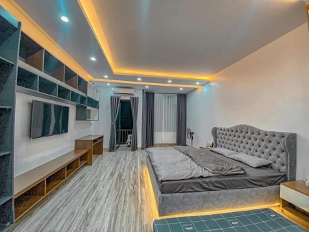 Bán nhà siêu hiếm Lâm Dư, ô tô ngõ thông vài bước ra phố, xây độc lập, dt 66m2, giá 5.8 tỷ