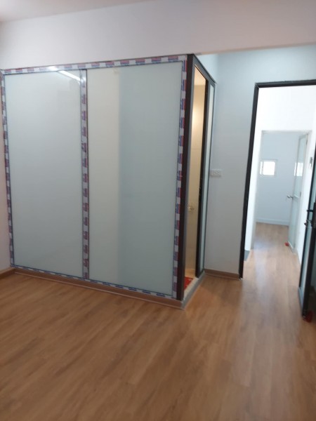 Cần bán nhà riêng dt 36m2, 4 tầng kiên cố, giá 3.75 tỷ, phố Vũ Tông Phan, Nguyễn Trãi, Thanh Xuân