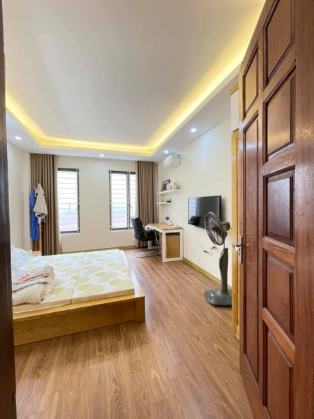 Bán nhà Bùi Ngọc Dương, ô tô 40m, Hai Bà Trưng, diện tích sử dụng 48m2, 5 tầng, giá 3.19 tỷ