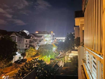 Bán nhà biệt thự siêu đẹp VIP Phường Tân Thuận Đông quận 7 dt 192m2 4 tầng giá giá 30 tỷ
