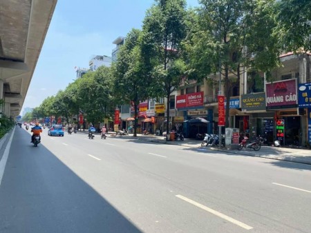 Mặt phố Quang Trung, Quận Hà Đông, kinh doanh sầm uất ngày đêm, diện tích 47m2, giá 4,85 tỷ
