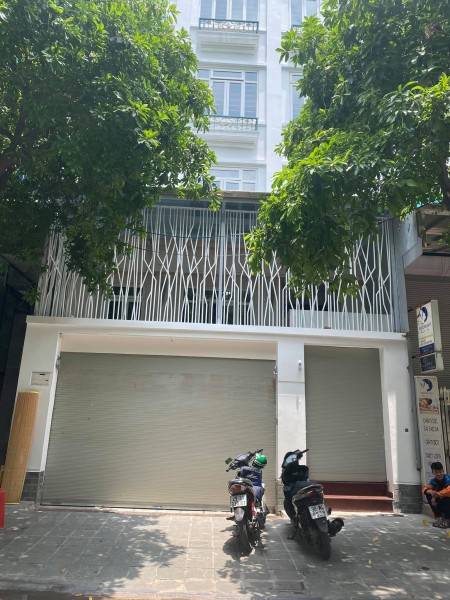 Bán nhà phố Tư Đình, Quận Long Biên, ô tô vào nhà dtsd 75m2, giá bán chỉ 6.1 tỷ