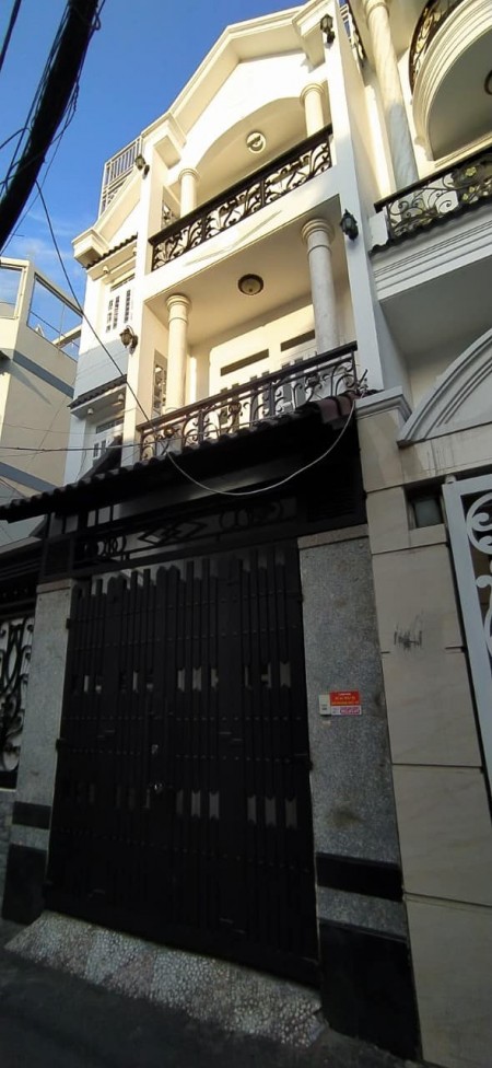 Vị trí đắc địa ngay trung tâm Quận Gò Vấp, diện tích 60m2, giá bán chỉ 6 tỷ, sổ sẵn chính chủ