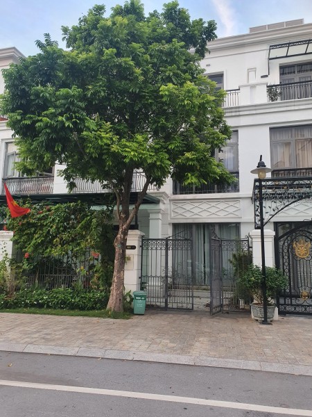 Siêu Phẩm Nhà 5 Tầng Đẳng Cấp Vinhome Riverside Nguyệt Quế Long Biên