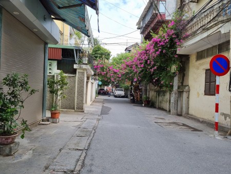 Cần bán nhà riêng, dt 30m2, 4 tầng giá bán 2.85 tỷ, phố Nguyễn Trãi, Khuất Duy Tiến, Thanh Xuân