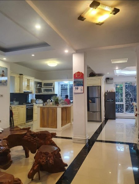 Đi đến slide 6