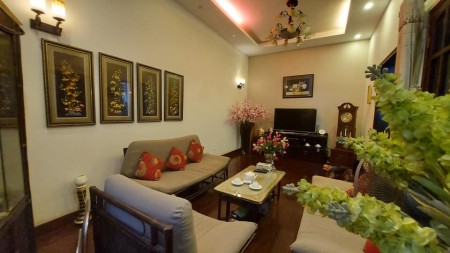Biệt thự sân vườn, 2 mặt tiền, ô tô, kinh doanh, 4 tầng x 130m2, Cầu Giấy, chỉ 15.8 tỷ
