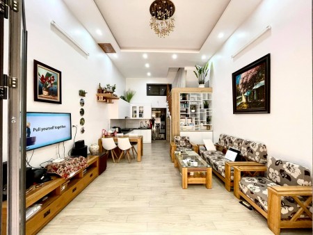 COVID GIẢM GIÁ BÁN NHÀ PHỐ HAI BÀ TRƯNG - KINH DOANH - NHÀ ĐẸP - Ở THOÁNG