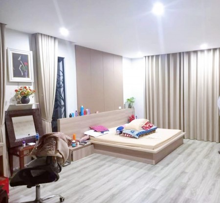 Bán nhà cực đẹp phố Lạc Trung ngõ to thông tứ tung kinh doanh đỉnh, dt 59m2, giá 5.7 tỷ