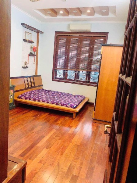 Xe 5 tạ đỗ cửa, vị trí đẹp Quận Thanh Xuân, khu dân trí cao, an ninh, tiện tích xung quanh đủ