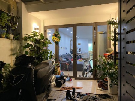 Hot nhà đẹp Xuân La, ô tô đỗ, 100m ra phố, diện tích sử dụng 35m2, giá bán 3.8 tỷ