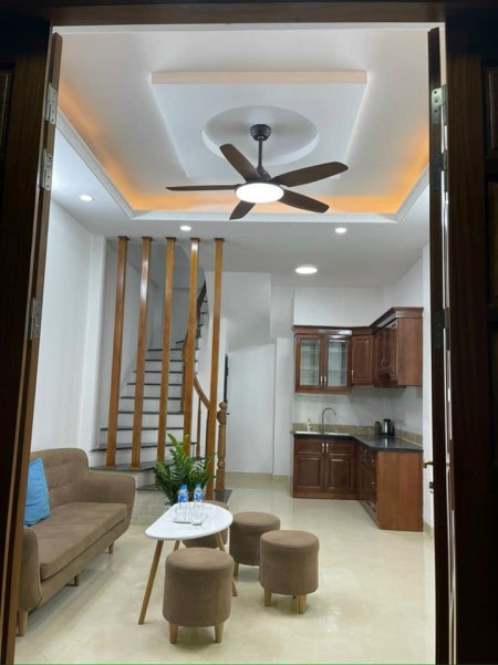 Nhà đẹp ở ngay, bán nhanh Đại Mỗ, Nam Từ Liêm, đủ nội thất, giá từ 3 tỷ, lh 0978996965