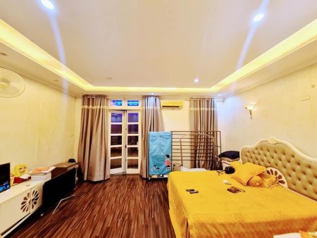 Nhà đẹp ở ngay Phúc La Quận Hà Đông diện tích sử dụng 46m2 4 tầng giá bán 4,25 tỷ