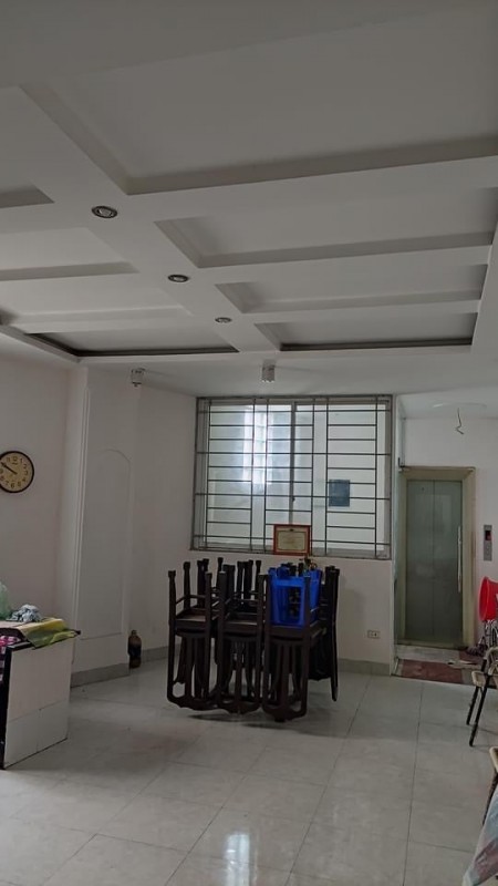 Nhà mặt ngõ Thạch Bàn diện tích sử dụng 75m2, 5 tầng mặt tiền 5.2m, gara, giá 6.2 tỷ