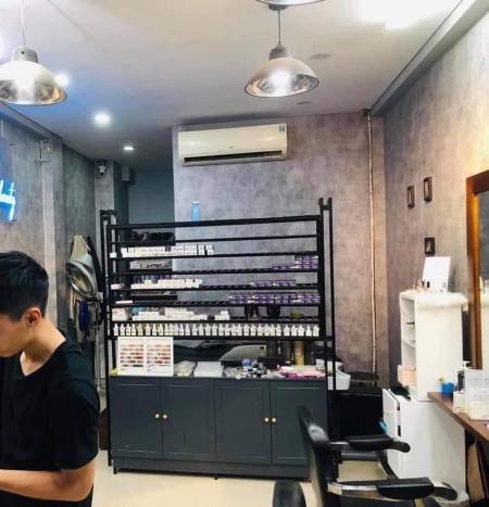 Bán nhà 1 nhà ra phố trung tâm Đống Đa, 6 tầng thang máy, ô tô tránh, vỉa hè rộng, sổ sẵn