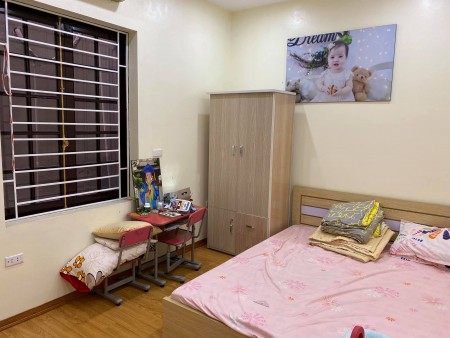 An Dương Vương, nhà đẹp ở ngay, ô tô đỗ cửa, hai thoáng, nội thất xịn, dtsd 45m2, giá 4,8 tỷ
