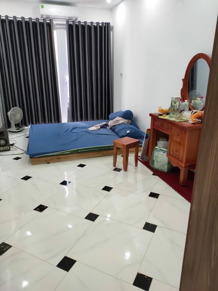 Bán nhà nguyên căn Vĩnh Ninh, Vĩnh Quỳnh ô tô đỗ gần dt 50m2, đúc 4 tầng, giá bán 2 tỷ