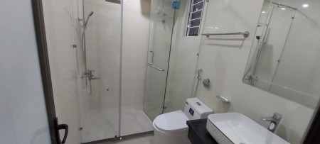 Nhà đẹp nguyên căn Nguyễn Hoàng tặng nội thất, dân trí cao, an sinh đỉnh, đúc 5 tầng kiên cố