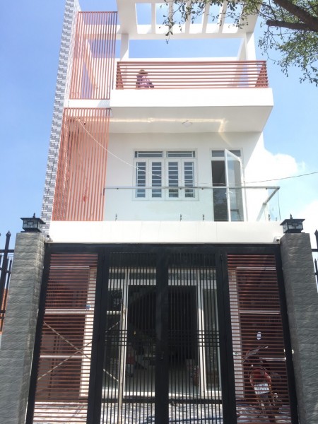 Bán nhà mặt tiền tiện ích đủ, đã có sổ hồng riêng từng căn, bao sang tên, pháp lí rõ ràng