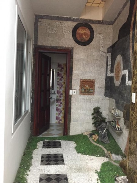 Bán nhà nguyên căn đẹp phân lô Quận Cầu Giấy, ô tô đỗ cửa nội thất xịn, phố Dương Quảng Hàm