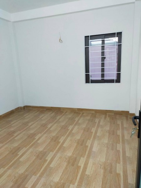 Gấp! Bán nhà Dương Quảng Hàm, Cầu Giấy, 48m2× 5 tầng,ô tô, chỉ 4.1tỷ. 0965892938