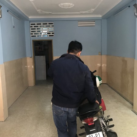 Cần bán nhà chính chủ ở trên 10 năm hẻm 490/ đường Hương Lộ 2, Q.Bình Tân. gần ngã tư 4 xã