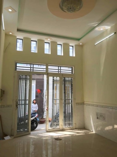 Bán nhà Quận 12 Lê Văn Khương phường Hiệp Thành dtsd 48m2, giá bán 2.6 tỷ, lh 0906407026