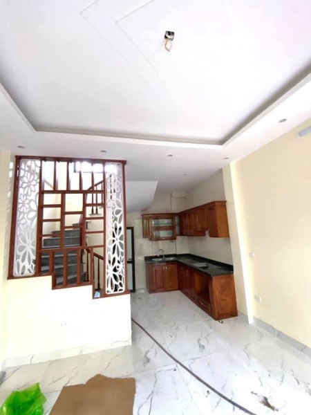 Bán nhà nguyên căn hiếm khu Xuân Đỉnh diện tích 50m2 giá bán 3.7 tỷ ngõ thông ở ngay