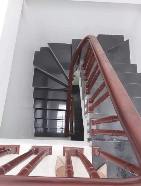 Đi đến slide 8