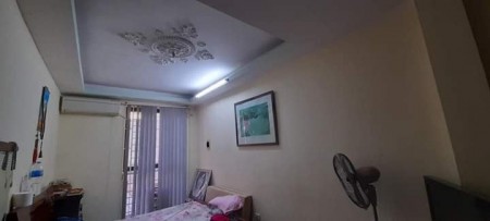 Bán nhà Thịnh Quang Quận Đống Đa, ô tô tải đỗ trước cửa cách một nhà ra phố, sổ chính chủ