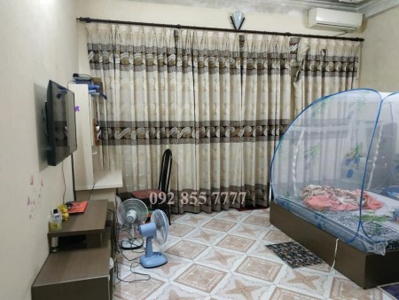 Bán nhà Trương Định Quận Hai Bà Trưng dt 50m2 đúc 4 tầng nhỉnh 4 tỷ, Giá cực tốt